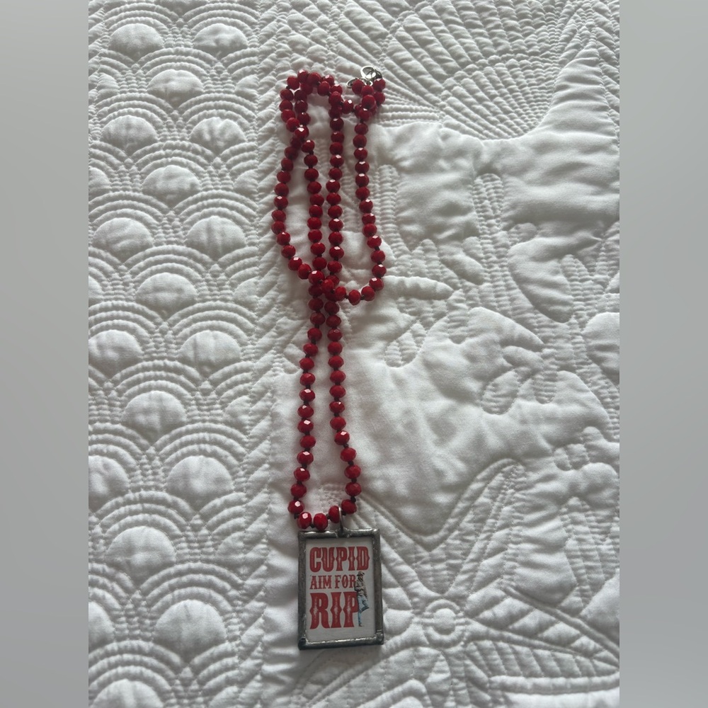Red Beaded Pendant Necklace - 'Cupid Aim for Rip' Pendant - Picture 2 of 3